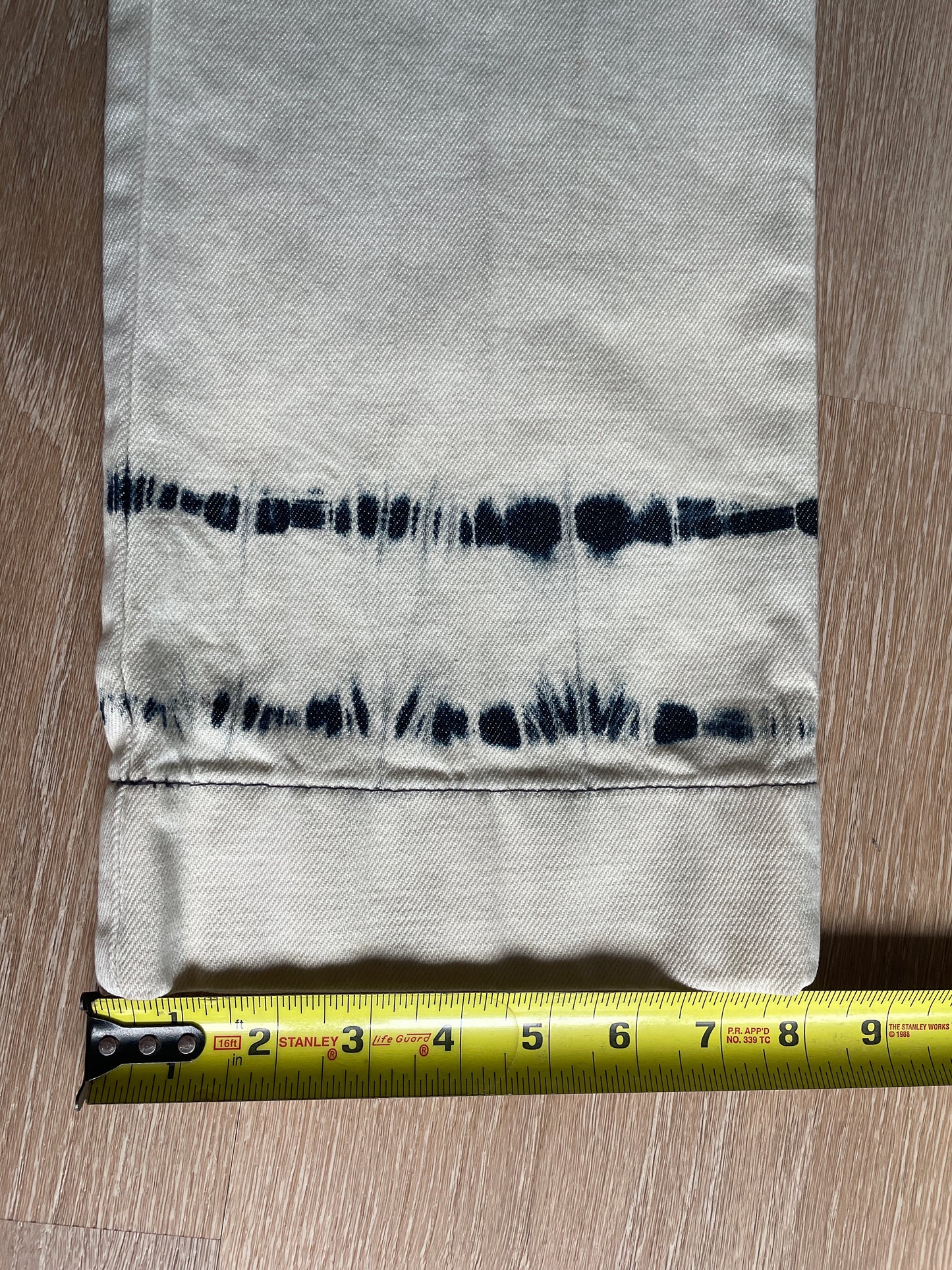 Dolce & Gabbana Bleached Tie-Dye Capri Jeans – Made in Italy