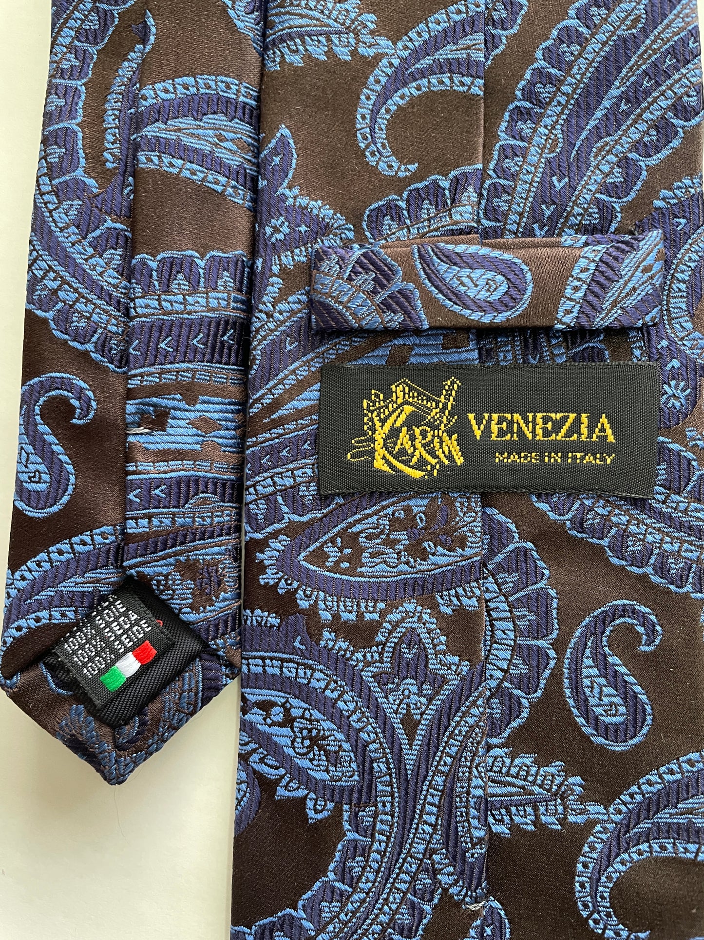 100% Silk Tie with matching pocket square Blue Brown Paisley