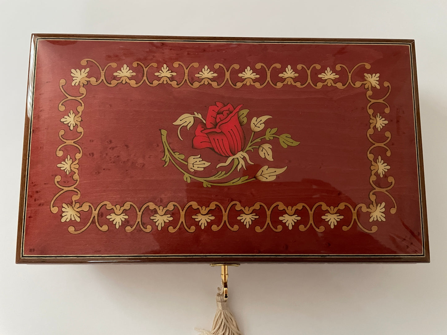 Sorrento Music Box Pink Floral with Red Rose in Glossy finish