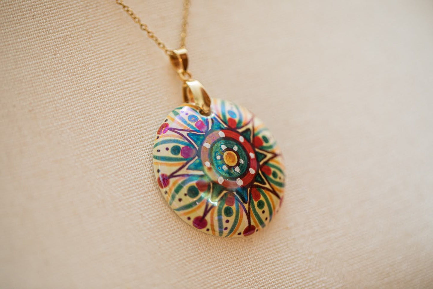 Red and Green with Gold Starburst Small Round Necklace