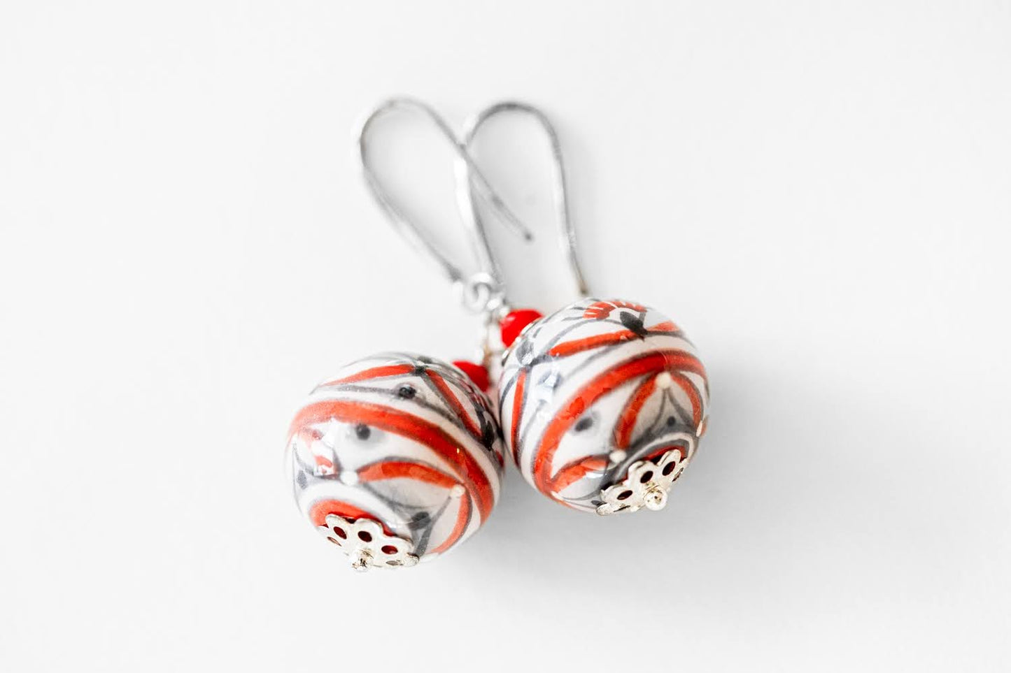 Linea LUXURY Red and Gray Swirl Round Earrings