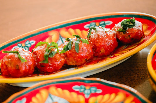 RED MARICA 8 inch Oval Tray