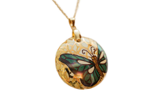 Linea LUXURY Gold and Green Butterfly Small Round Necklace