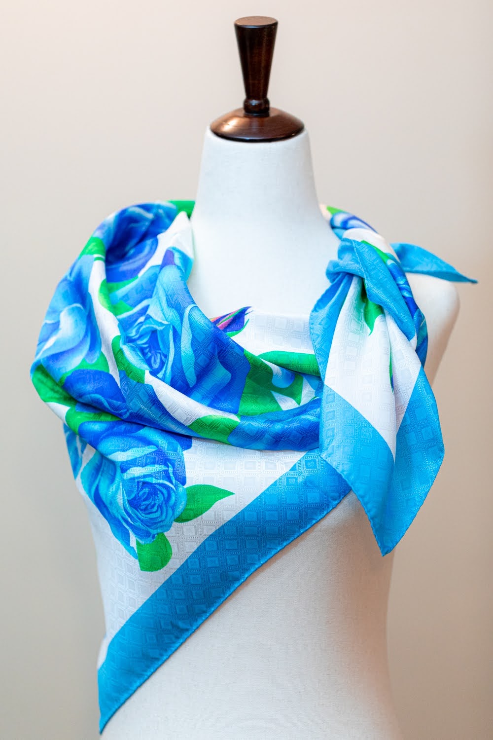 100% Pure Silk Blue Green Roses Scarf
