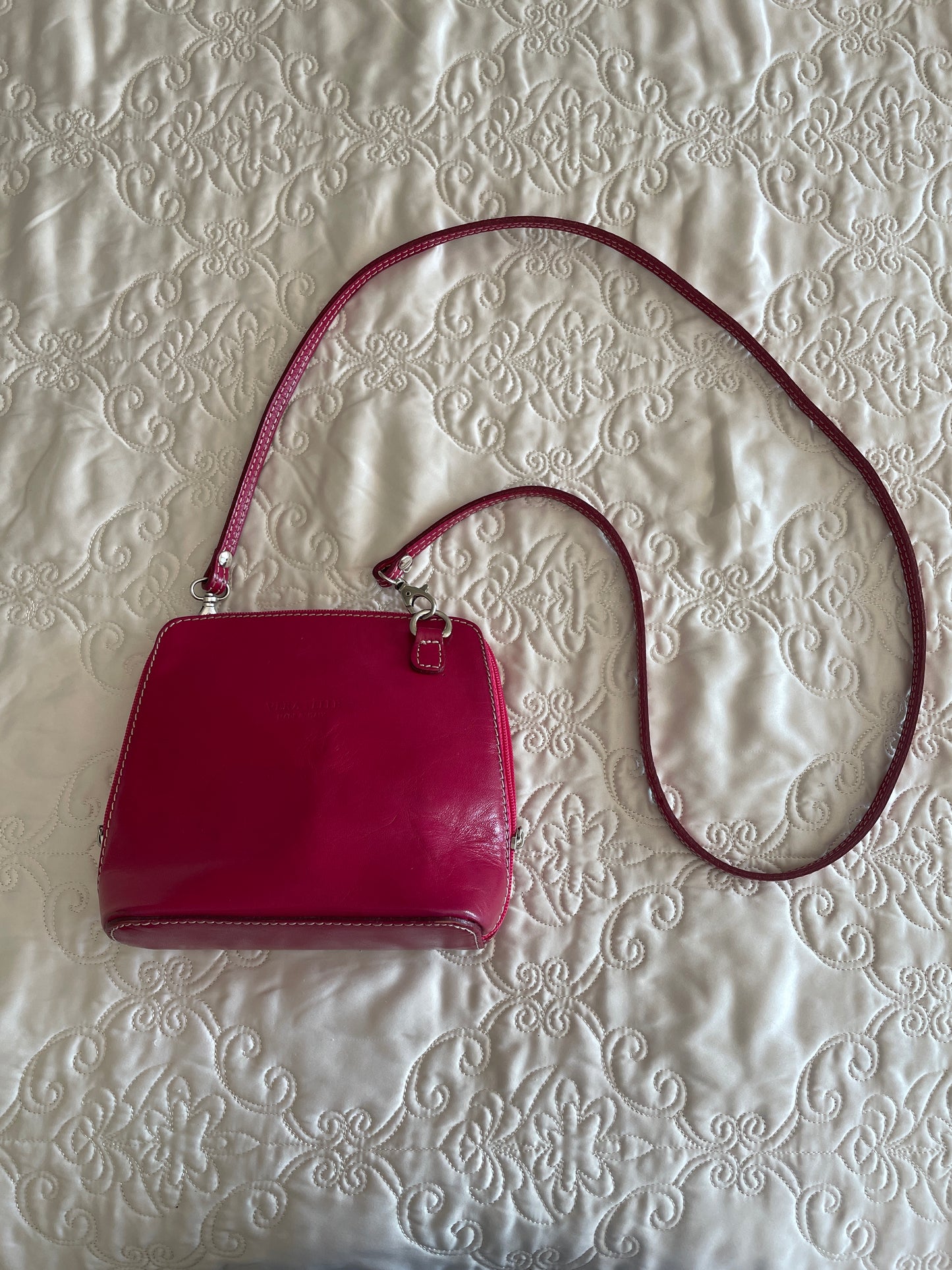 VERA PELLE Fuchsia Leather Cross-Body Bag