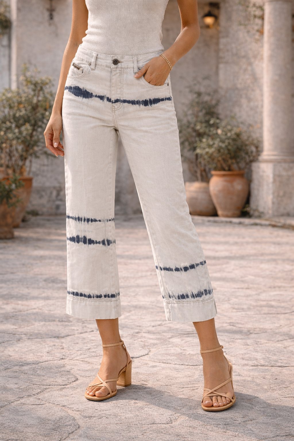 Dolce & Gabbana Bleached Tie-Dye Capri Jeans – Made in Italy